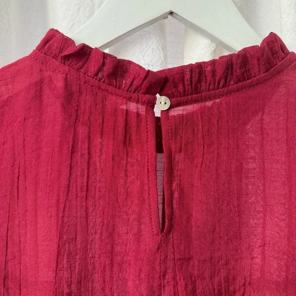 Nanette Lepore Burgundy Flutter Sleeve Top sz L - Picture 4 of 6